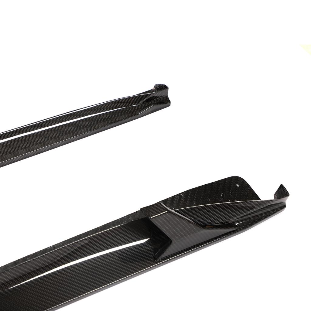 Porsche 991 Carrera (2017) Carbon Fiber Side Skirts
