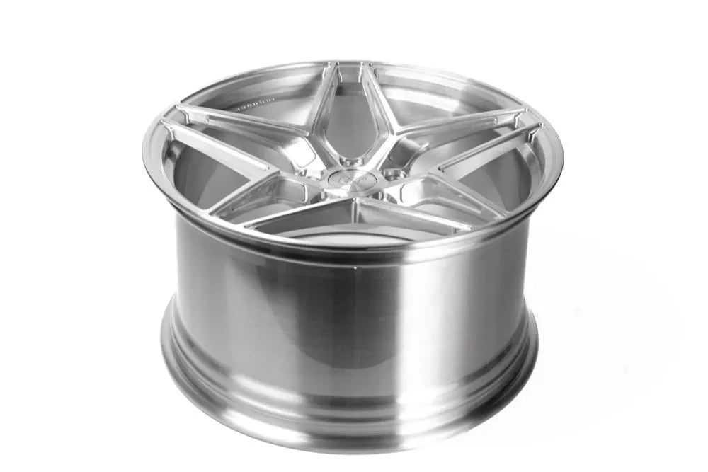 Porsche 992 Turbo / 992 Carrera D04 Wheel Package Brushed VR Forged