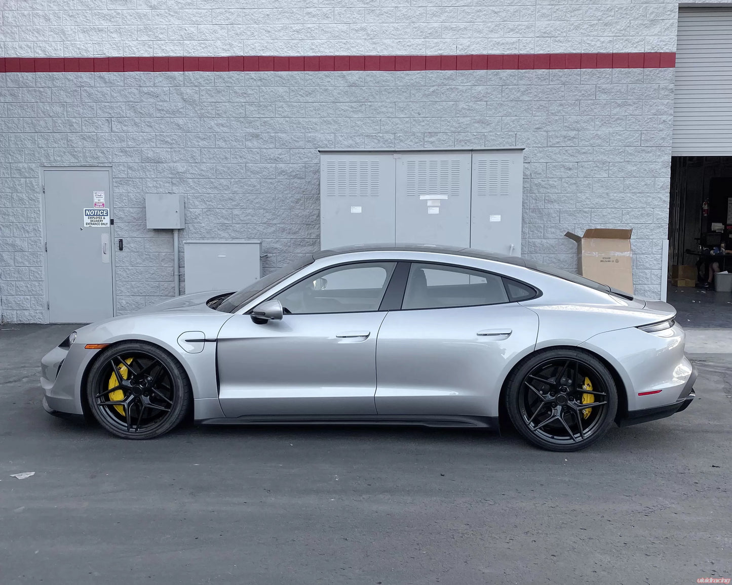 Audi E-Tron / Porsche Taycan D04 Wheel Package Matte Black VR Forged