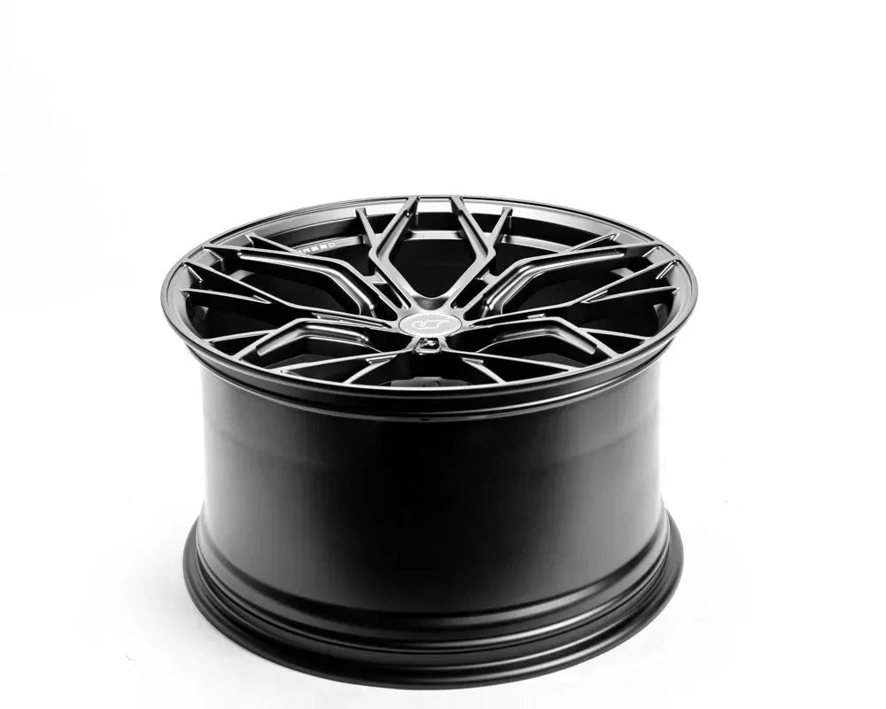 Audi R8 / Lamborghini Huracan D05 Wheel Set Matte Black VR Forged
