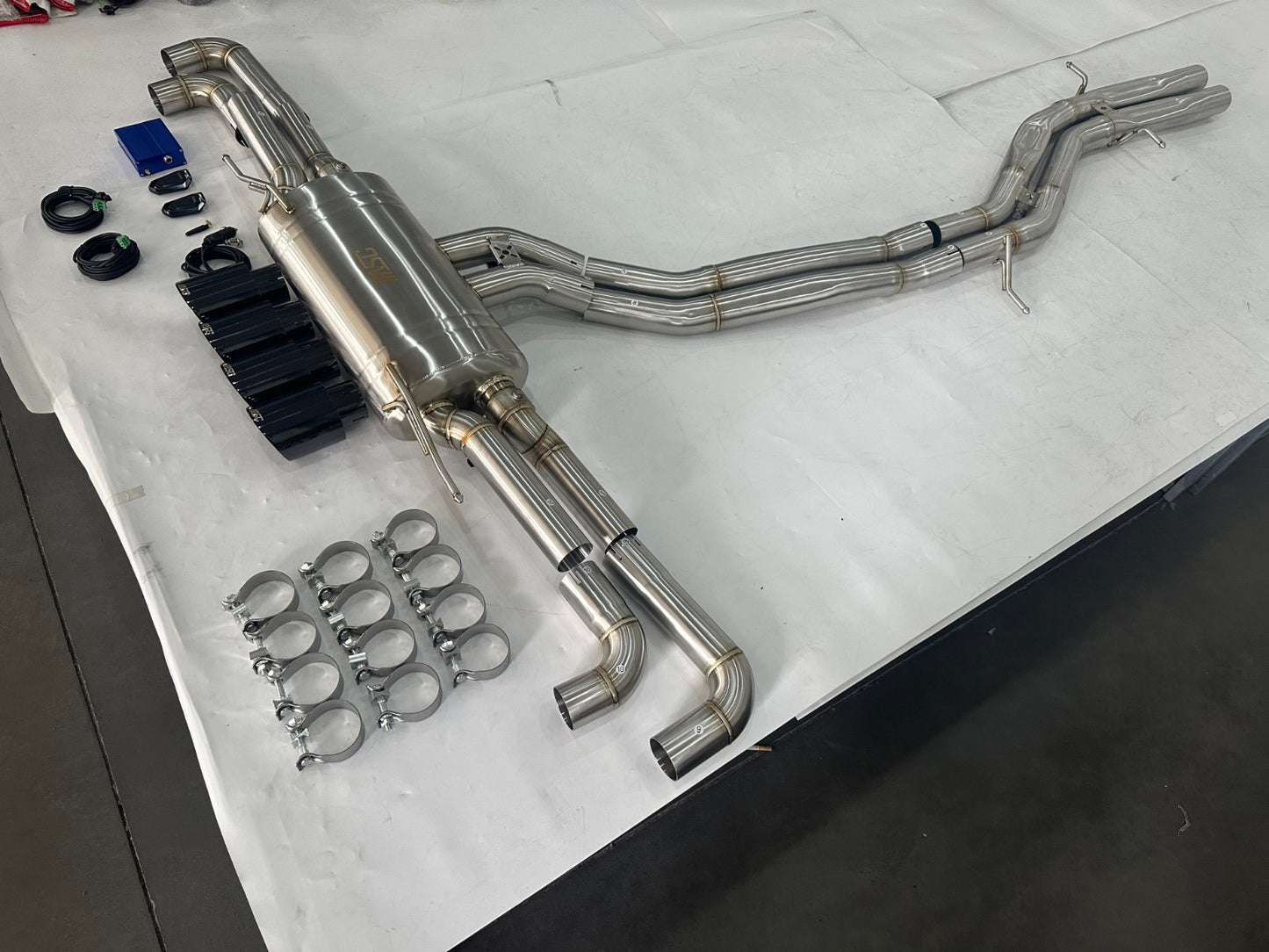 Lamborghini Urus Stainless Steel Catback Exhaust