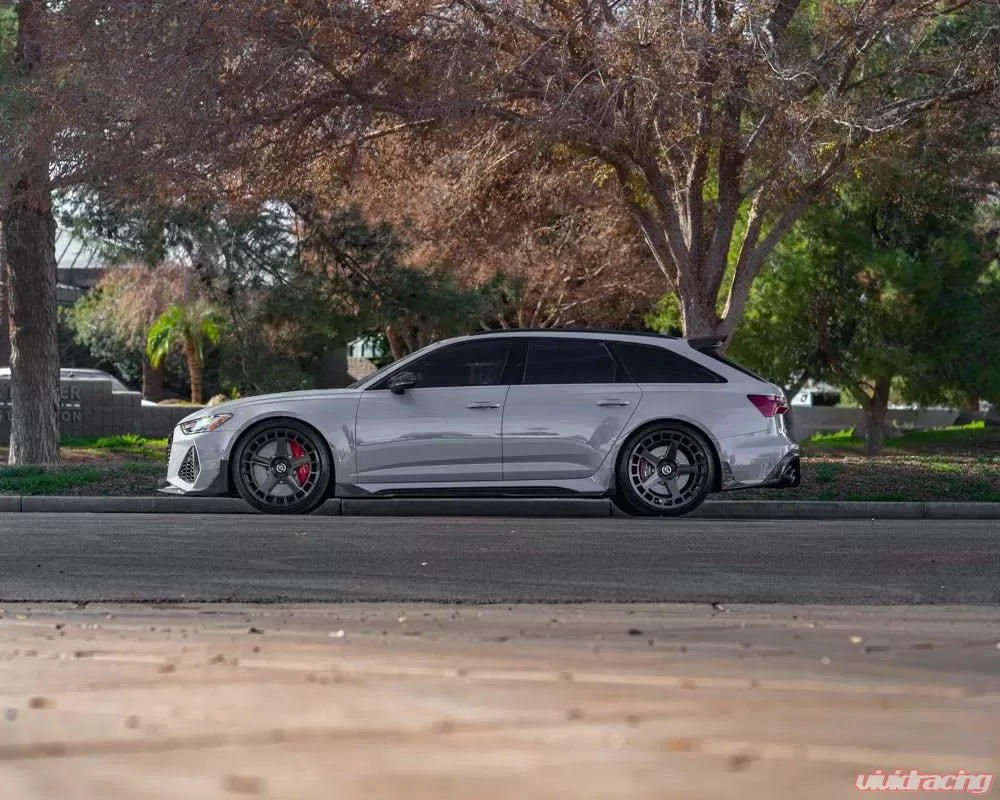Audi RS 6 Avant C8 Carbon Fiber Side Skirts VR Aero