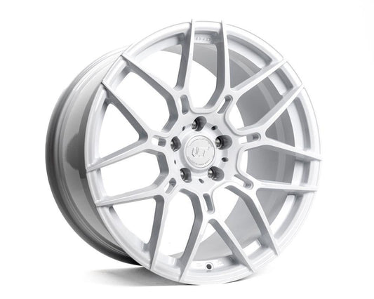 BMW M3 F80 / M4 F82 D09 Wheel Package Gloss White VR Forged