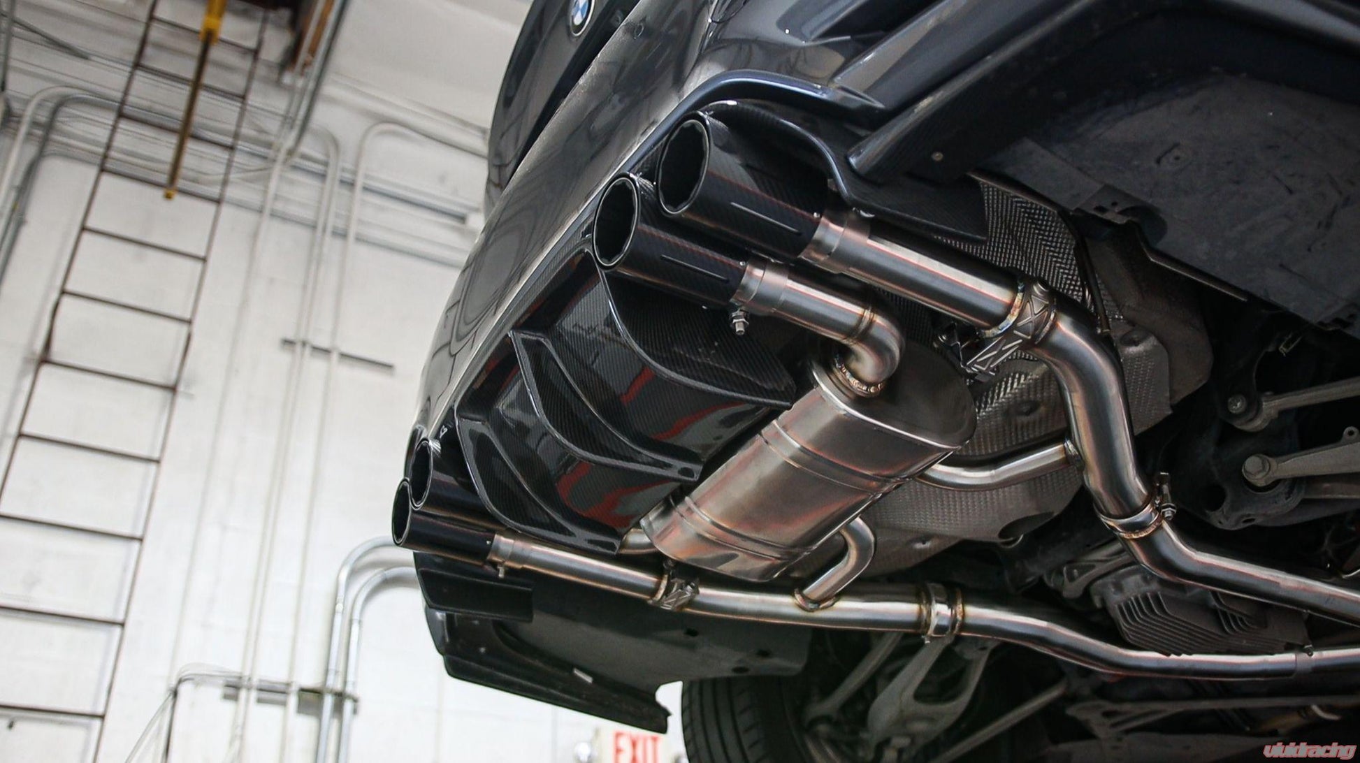 BMW M3 F80 / M4 F82 Stainless Valvetronic Exhaust System with Carbon Tips VR Performance