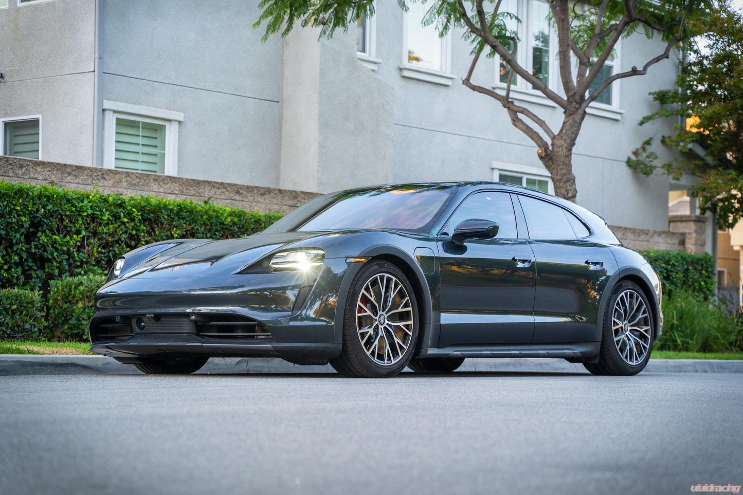 Porsche Taycan Air Suspension Lowering Links VR Performance