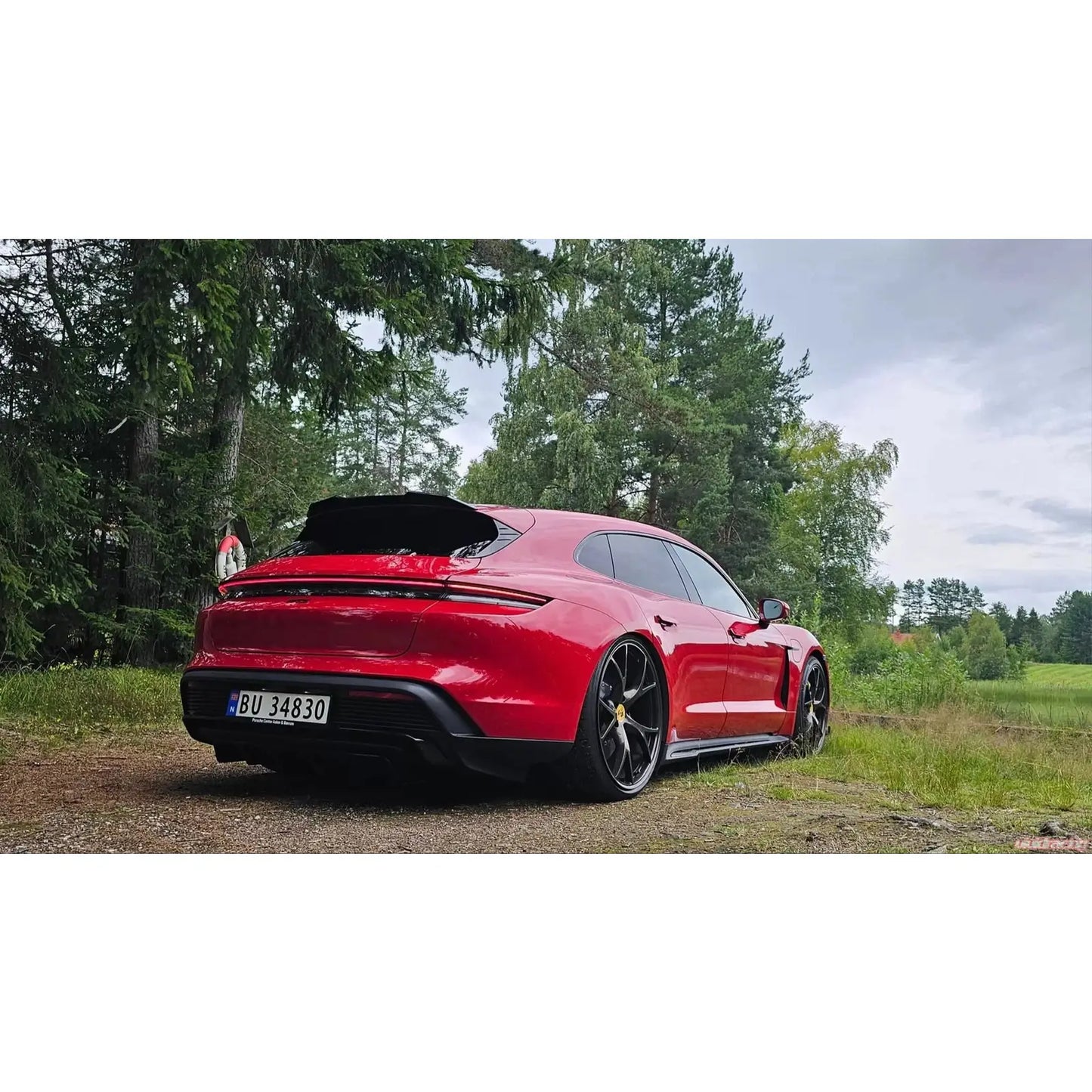 Porsche Taycan Turbo / Turbo S Carbon Fiber Rear Diffuser VR Aero