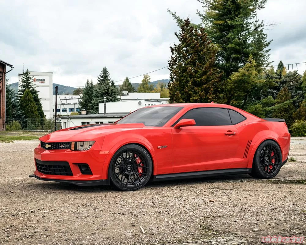 Chevrolet Camaro (2010-2022) D09 Wheel Package (Gloss Black)